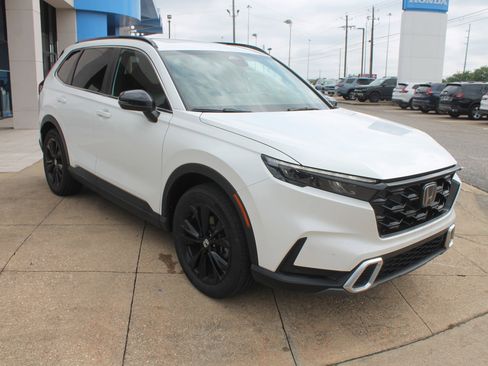 Used 2024 Honda CR-V Sport Touring image 1