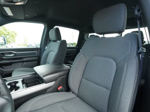 Used 2022 RAM 1500 Big Horn AWD/4WD image 38