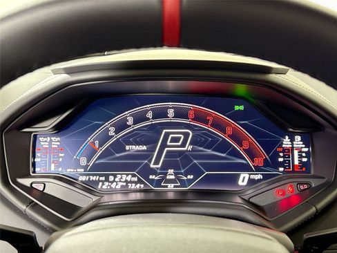 Used 2023 Lamborghini Huracan Tecnica image 14