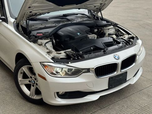 Used 2013 BMW 320i xDrive Sedan image 29