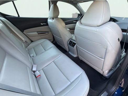 Used 2016 Acura TLX FWD image 26