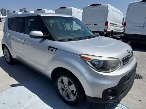 Used 2018 Kia Soul FWD image 7