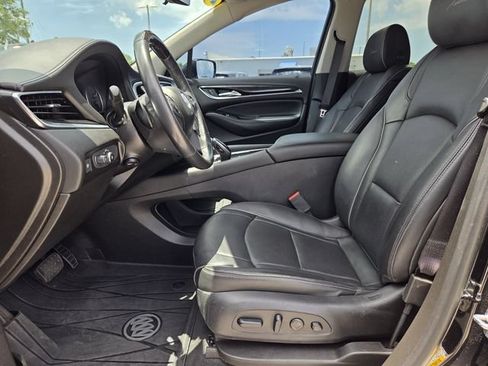 Used 2021 Buick Enclave Avenir w/ Avenir Technology Package FWD image 15