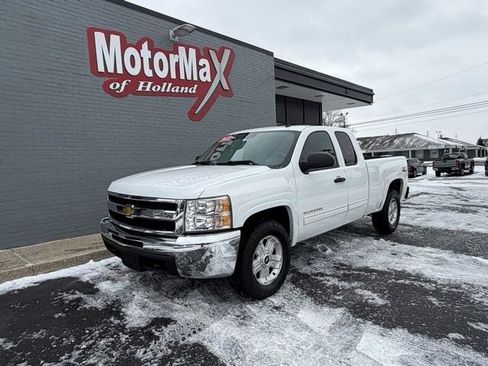 Used 2013 Chevrolet Silverado 1500 LT w/ All-Star Edition image 2