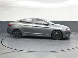 Used 2020 Hyundai Elantra SE FWD video 3