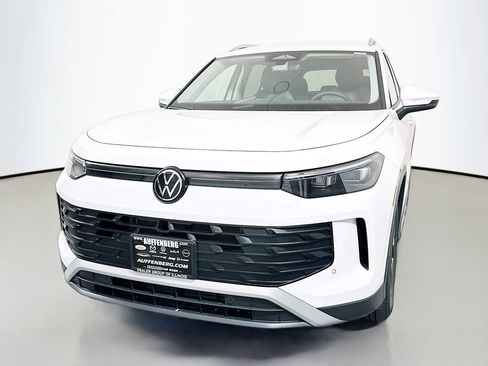 New 2026 Volkswagen Tiguan S image 3