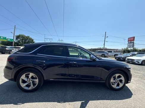 Used 2026 Genesis GV70 2.5T Advanced AWD/4WD image 4