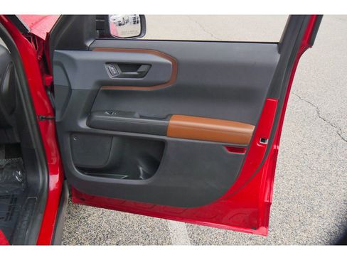 Used 2021 Ford Bronco Sport Outer Banks image 15