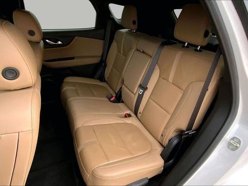 Used 2020 Chevrolet Blazer Premier FWD image 21