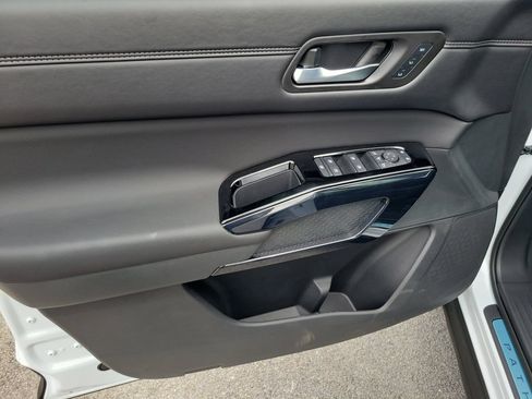 New 2026 Nissan Pathfinder Platinum FWD image 21