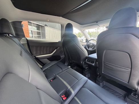 Used 2023 Tesla Model Y Long Range AWD/4WD image 20