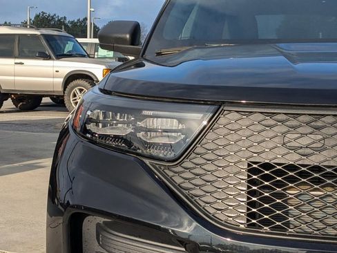 New 2025 Ford Explorer 4WD Police Interceptor image 8