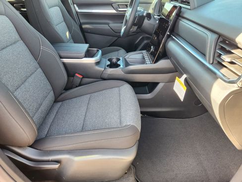 New 2026 GMC Terrain Elevation w/ Black Edition image 17