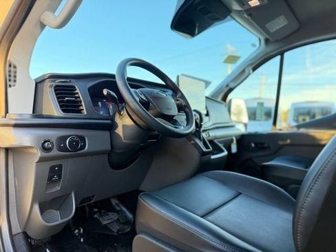 New 2026 Ford Transit 150 Low Roof w/ Load Area Protection Package RWD image 15