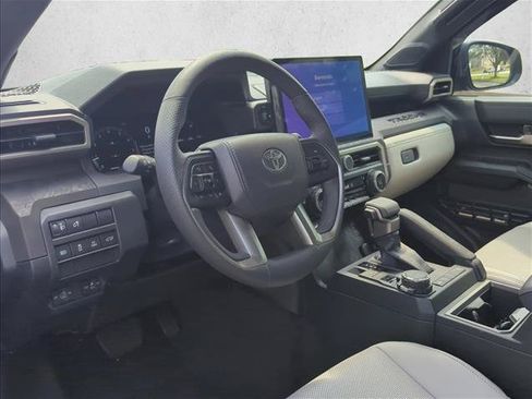 Certified 2025 Toyota Tacoma Limited AWD/4WD image 9
