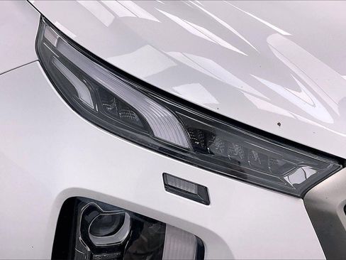 Used 2022 Hyundai Palisade Calligraphy image 25