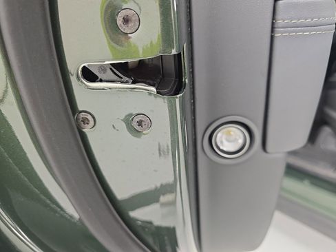 Used 2024 Rivian R1S Adventure image 32