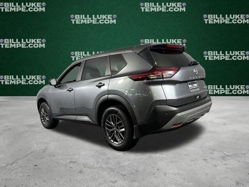 Used 2023 Nissan Rogue S image 8