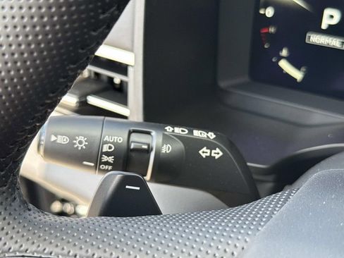 New 2026 Mitsubishi Outlander SEL image 42