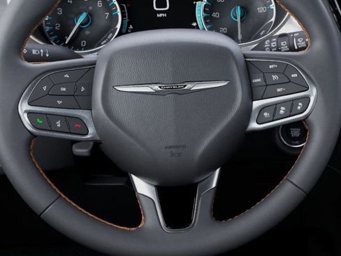 New 2026 Chrysler Pacifica Pinnacle FWD image 21