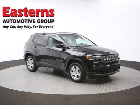 Used 2022 Jeep Compass Latitude w/ Sun and Sound Group image 46
