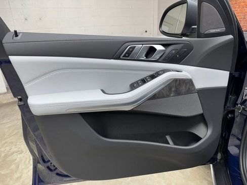 Used 2026 BMW X5 xDrive40i image 10