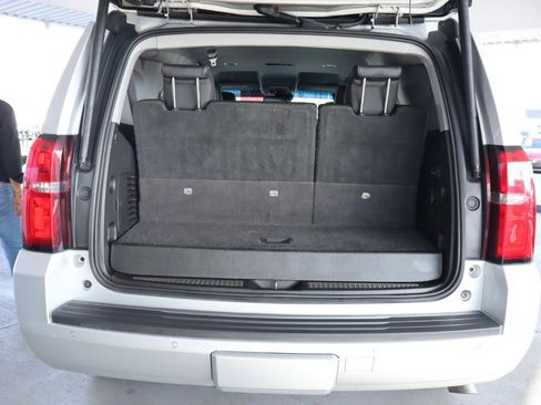 Used 2016 Chevrolet Tahoe LT w/ LT Signature Package RWD image 29