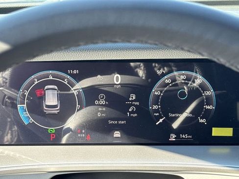 New 2026 Volkswagen Tiguan SE R-Line FWD image 15