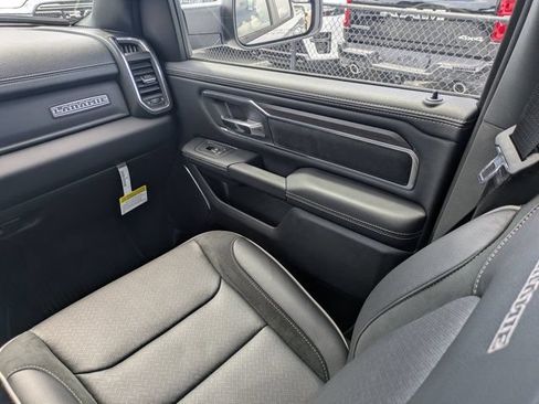 New 2026 RAM 1500 Laramie w/ Laramie Preferred Package AWD/4WD image 18