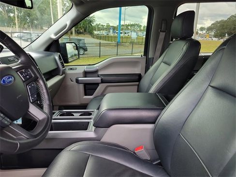 Used 2019 Ford F150 XLT w/ Equipment Group 302A Luxury image 11