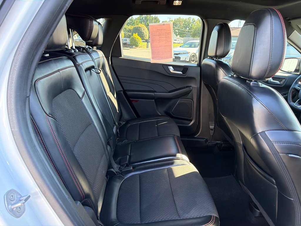 Used 2023 Ford Escape ST-Line w/ Tech Pack #1 FWD image 36