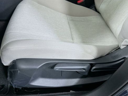 Used 2025 Honda Accord LX image 9