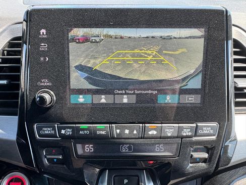 Certified 2023 Honda Odyssey Touring image 28