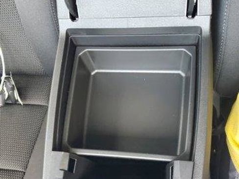 New 2026 GMC Canyon Elevation w/ Convenience Package image 28