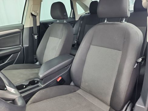 Used 2019 Volkswagen Jetta S w/ Driver Assistance Package image 15