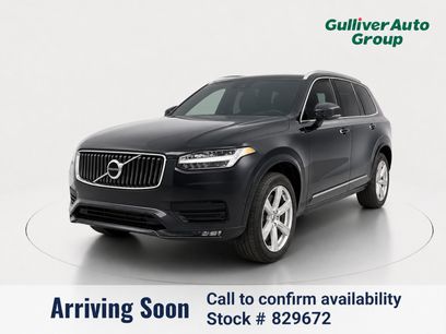 Used 2022 Volvo XC90 T5 Momentum