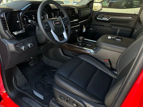 New 2026 GMC Sierra 1500 Elevation w/ Elevation Premium Package image 9