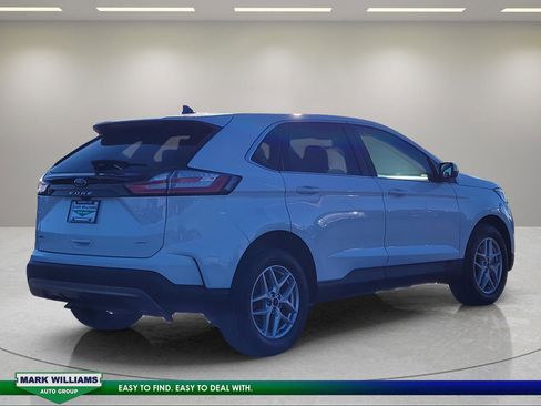 Certified 2023 Ford Edge SEL w/ Convenience Package image 4