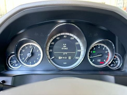 Used 2011 Mercedes-Benz E 350 Cabriolet image 11