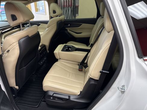 Used 2023 Acura MDX SH-AWD w/ Advance Package image 51
