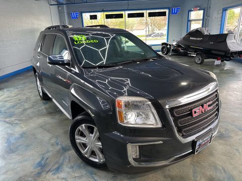 Used 2017 GMC Terrain SLE image 6