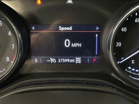 Certified 2022 Buick Encore GX Select image 3