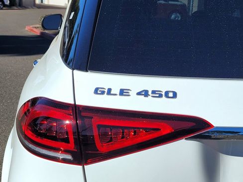 Used 2023 Mercedes-Benz GLE 450 4MATIC image 11