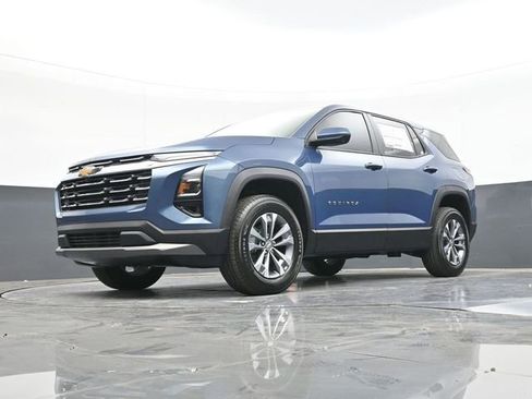 New 2026 Chevrolet Equinox LT FWD image 61