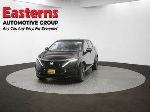 Used 2023 Nissan Ariya AWD image 52