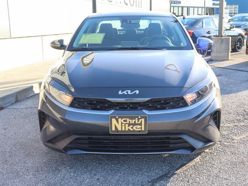 Used 2024 Kia Forte LXS image 2