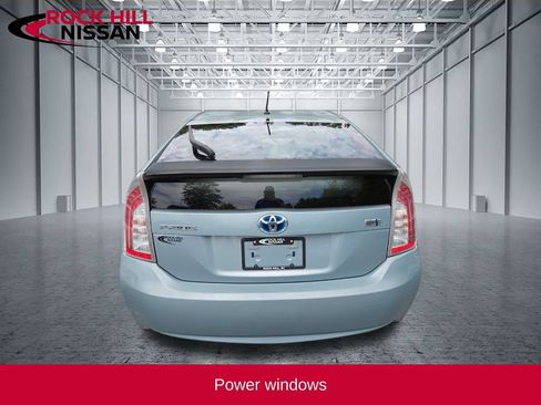 Used 2012 Toyota Prius Two FWD image 6