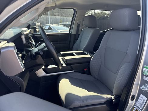 Used 2024 Toyota Tundra SR5 image 10