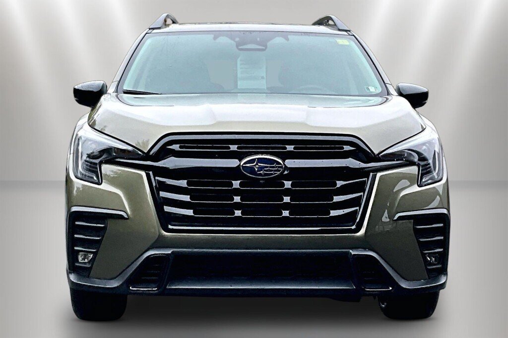 Certified 2026 Subaru Ascent Bronze Edition AWD/4WD image 2