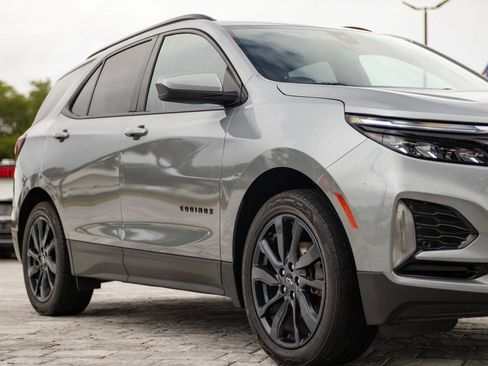 Used 2024 Chevrolet Equinox RS image 3